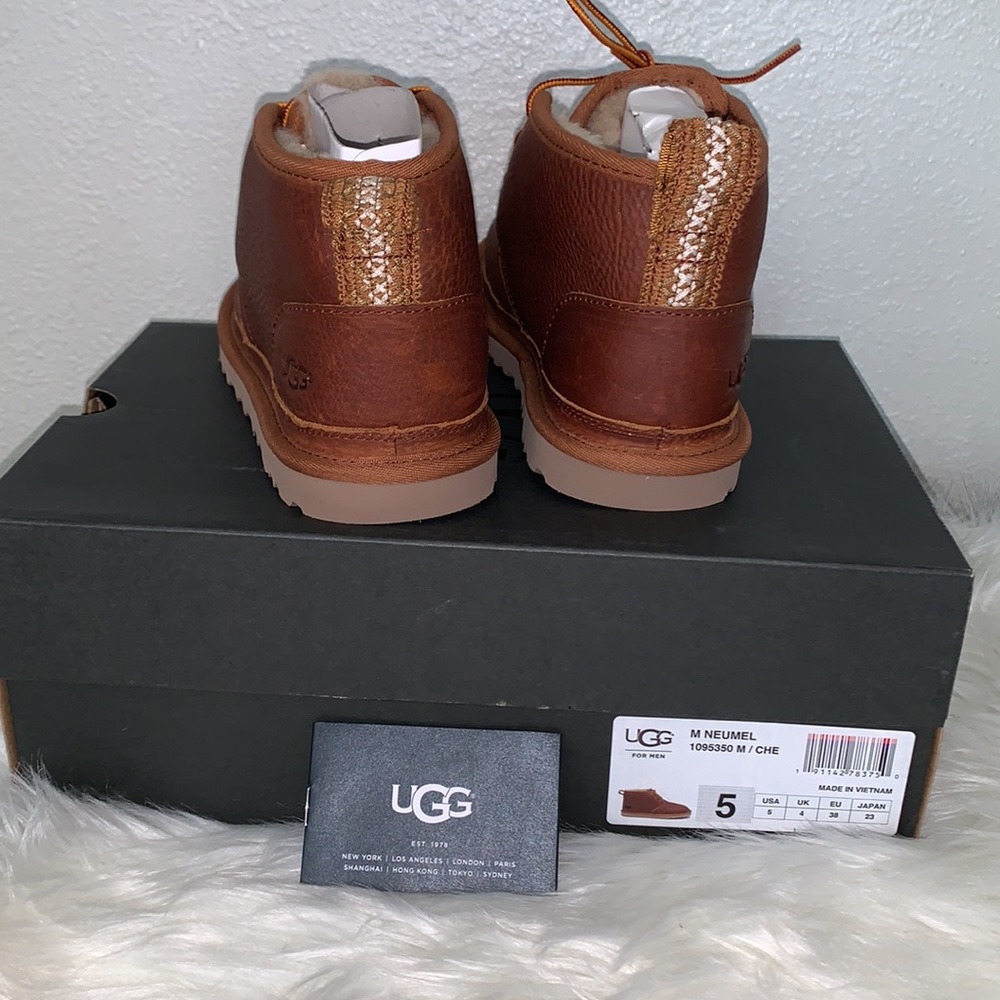 UGG Australia Neumel Leather Men's Boot - Picture 7 of 8